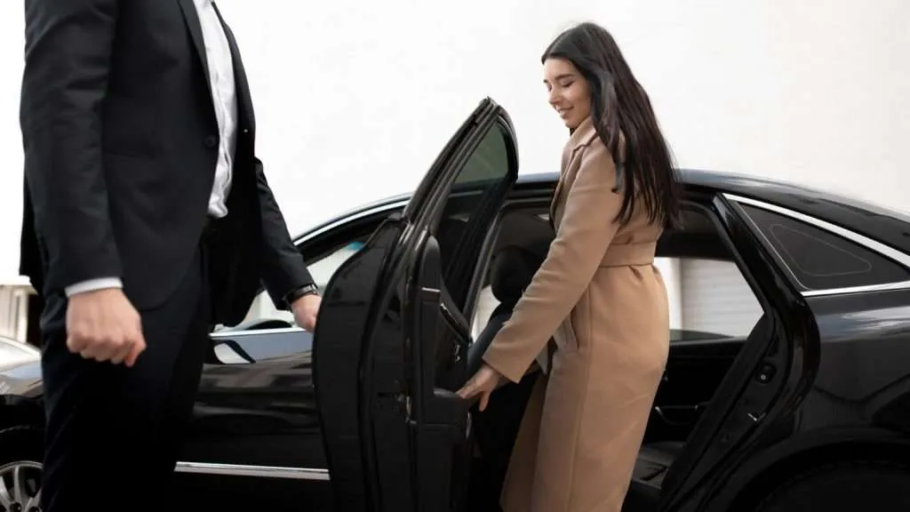 Impress Clients with Professional Toronto Limo Service